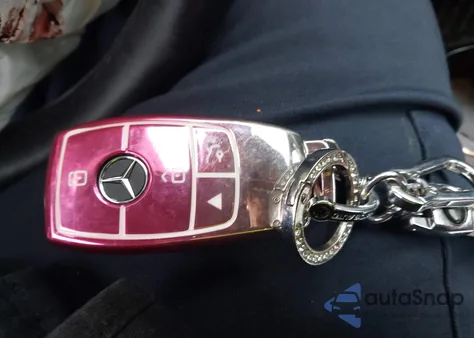 2020 Mercedes-Benz Glc 300 4Matic from USA, damaged, VIN W1N0G8EB1LF763837